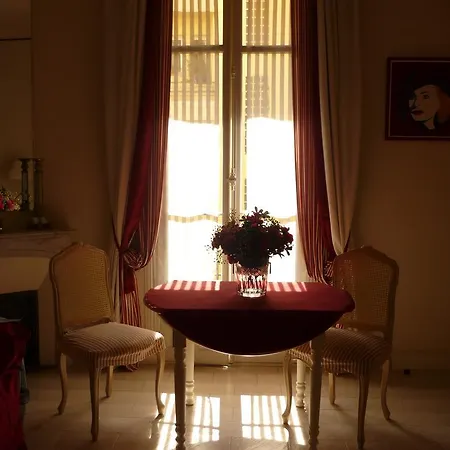 Beausoleil Apartment Apartamento